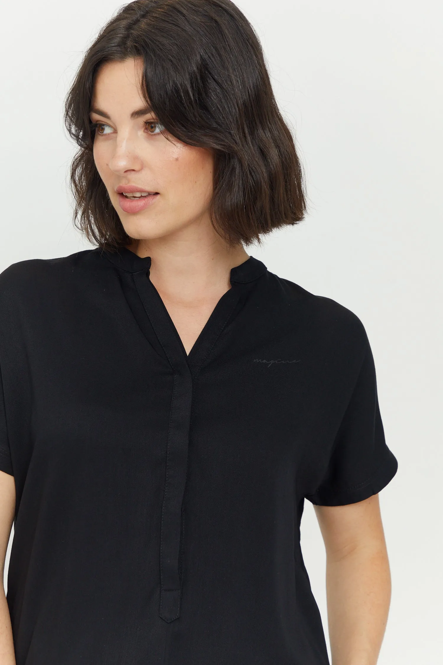 Benoni Short Sleeve Blouse