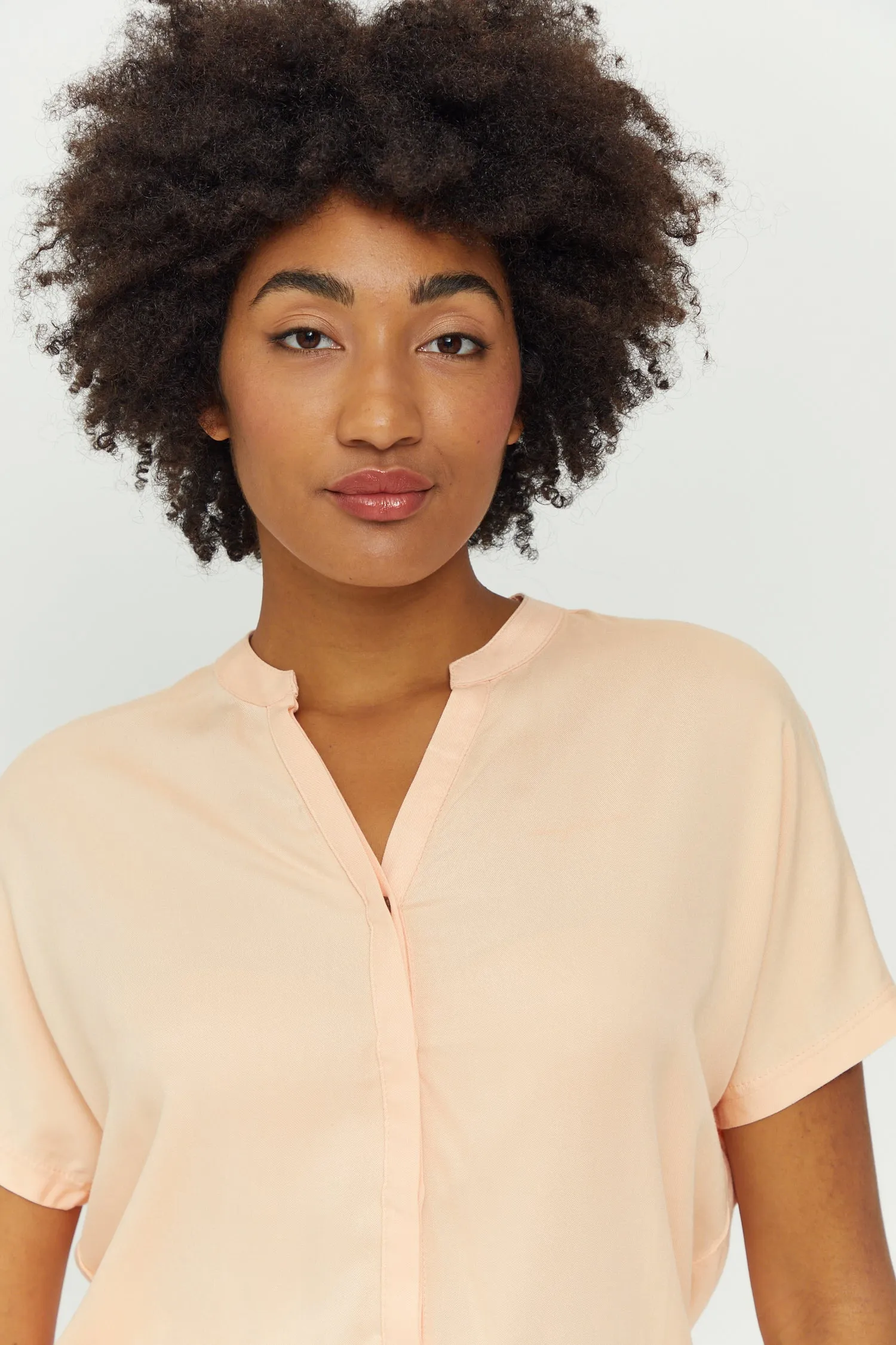 Benoni Short Sleeve Blouse