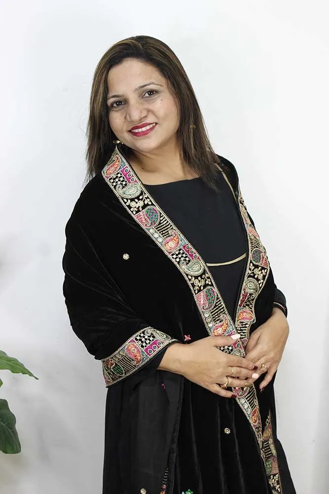 Black Embroidered Trendy Velvet Dupatta