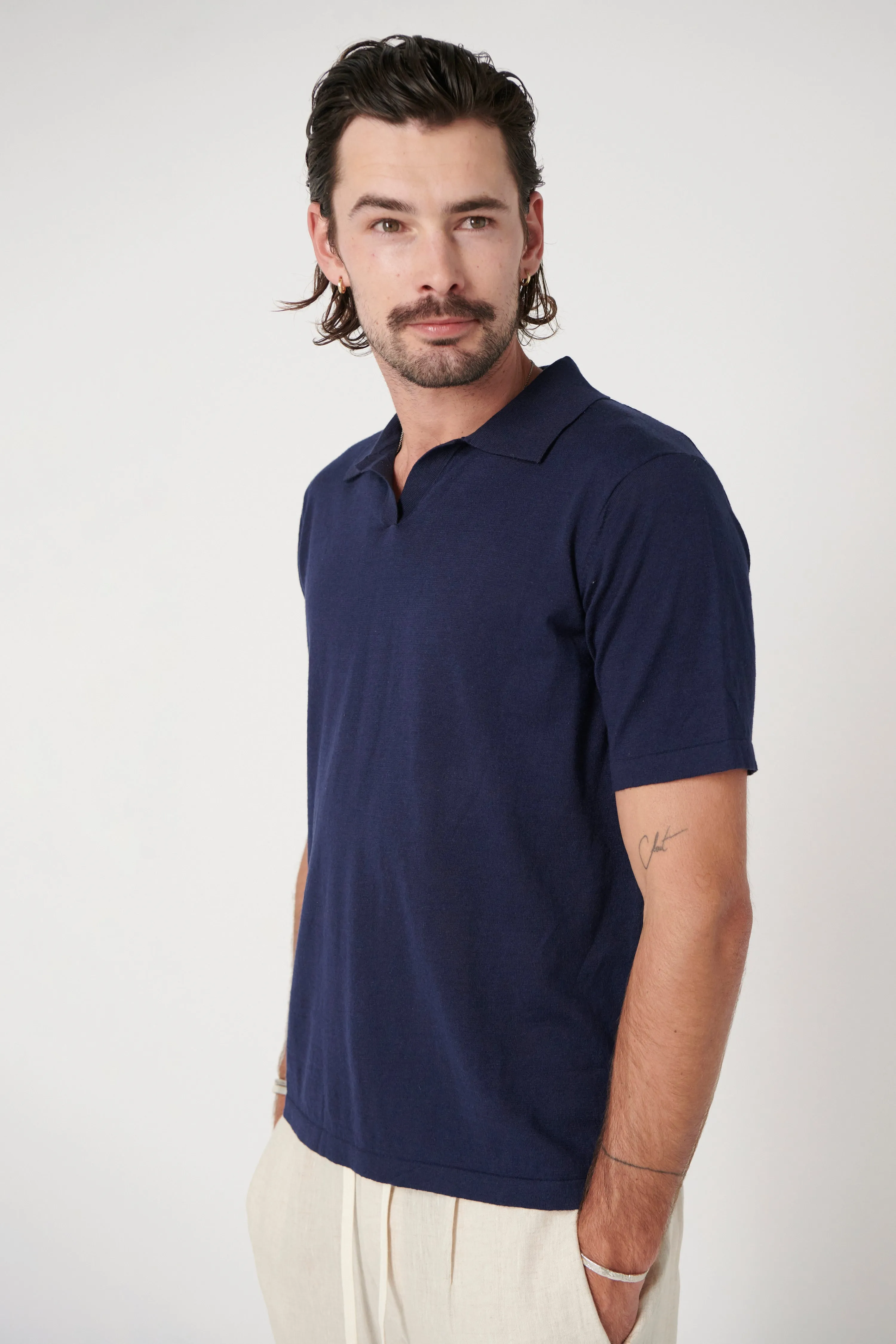 MAVERICK KNITTED POLO - NAVY