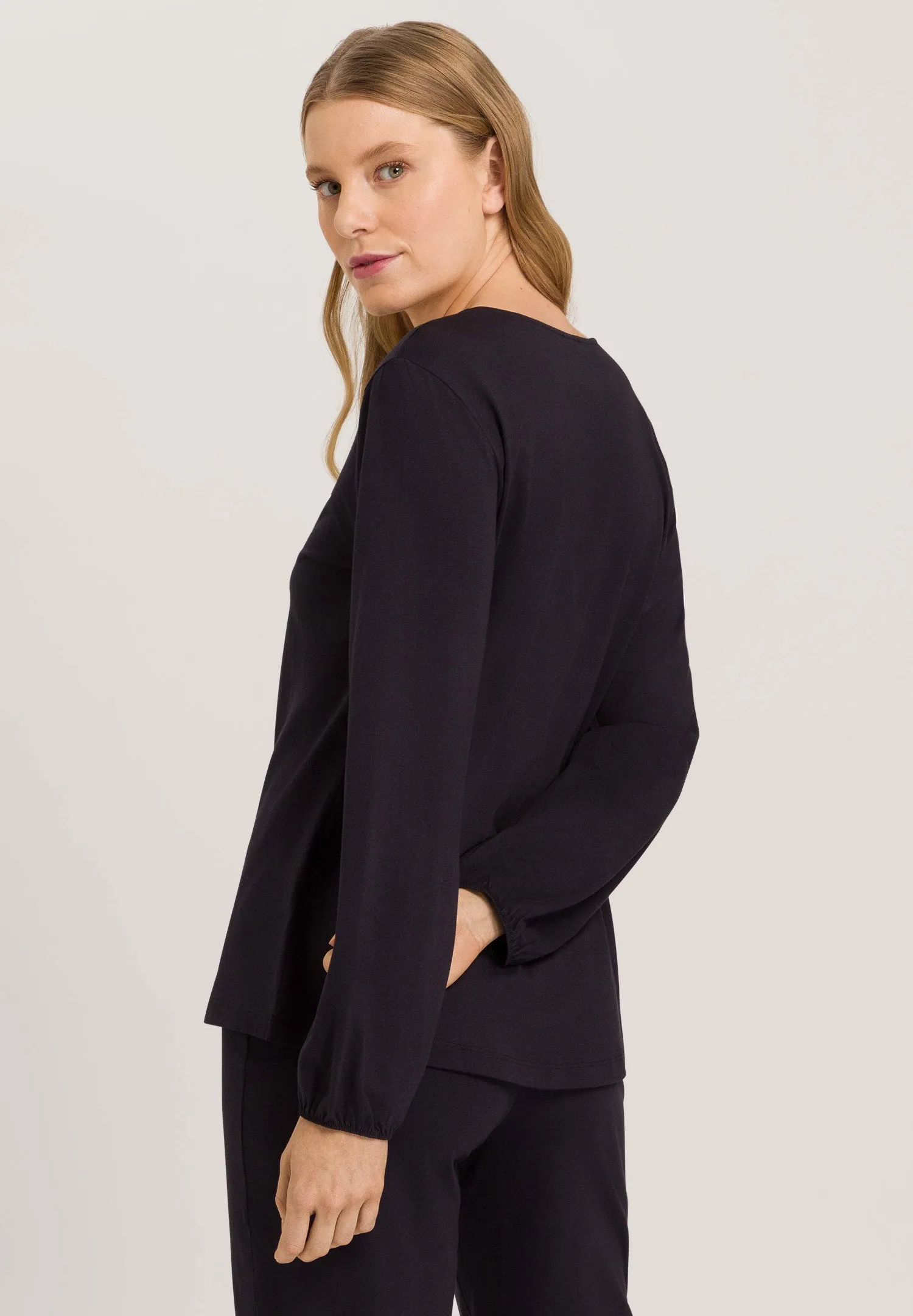 Natural Shirt Organic Cotton Round Neck Top | Black 78750-019