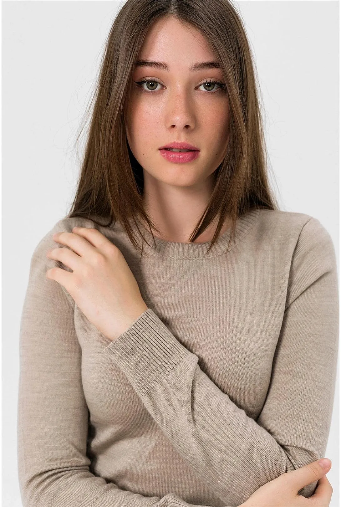 Women's Beige Crew Neck Knitwear Sweater | Timeless and Elegant Jumper